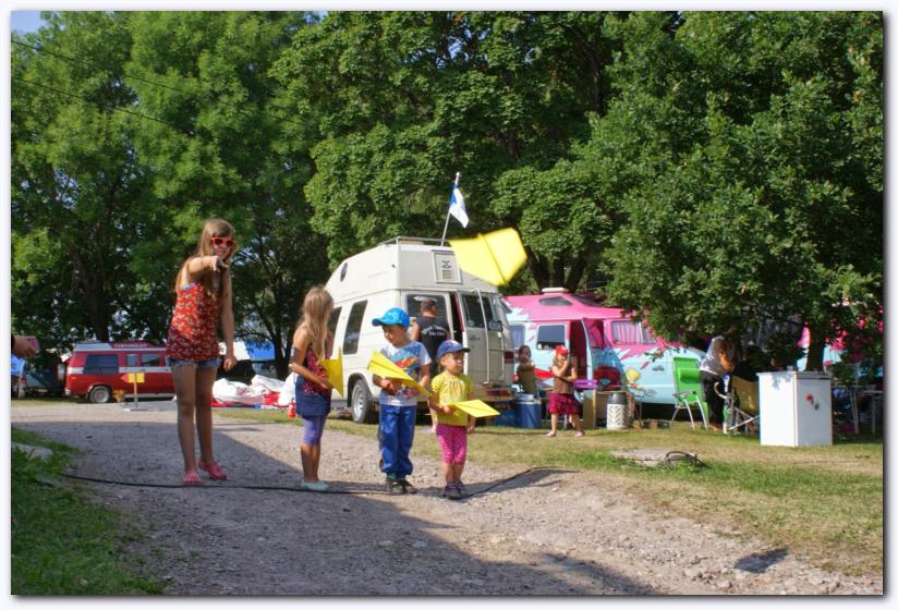 802x537 pixels (105K)